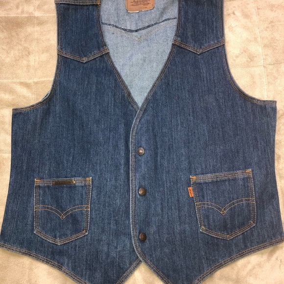 Vintage Levi Strauss & Co. Blue Jean Vest. Large. - Picture 7 of 10